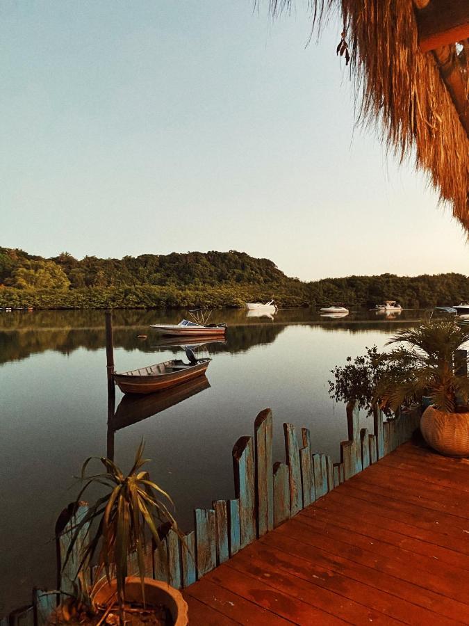 Casinha Azul na beira do Rio Caraíva Vila Exterior foto